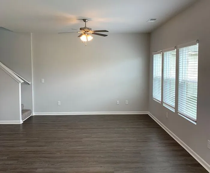 21 Porter Pl — Photo 6