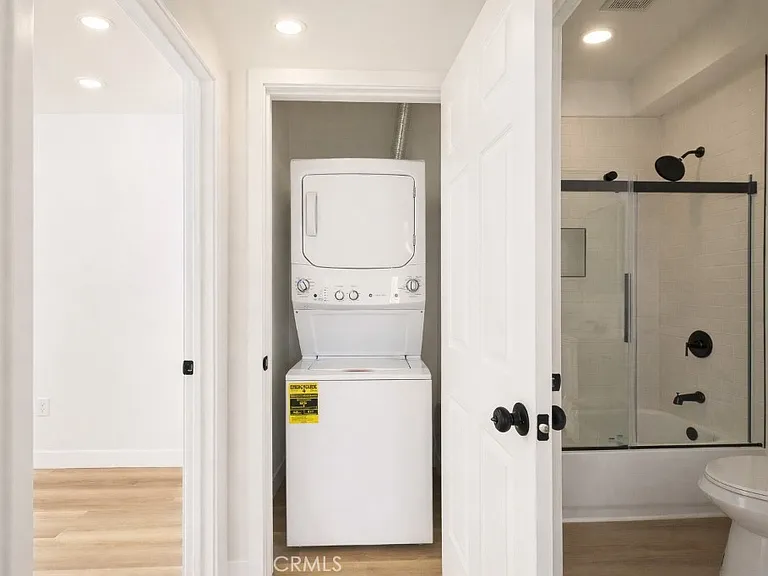 625 Orizaba Ave #5 — Photo 9