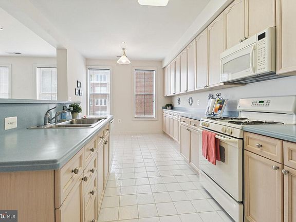 5th image of 440 Belmont Bay Dr Unit 203