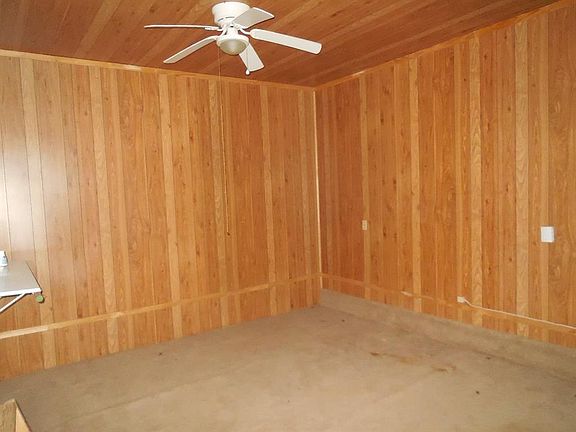 5th image of 708 W Sadosa St