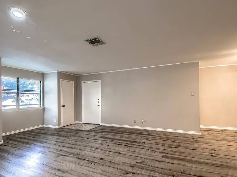 7738 Chambers Rd #1102 — Photo 3