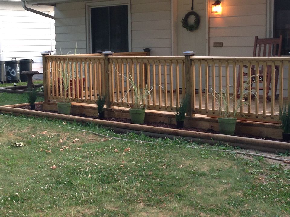 Front Porch/Deck