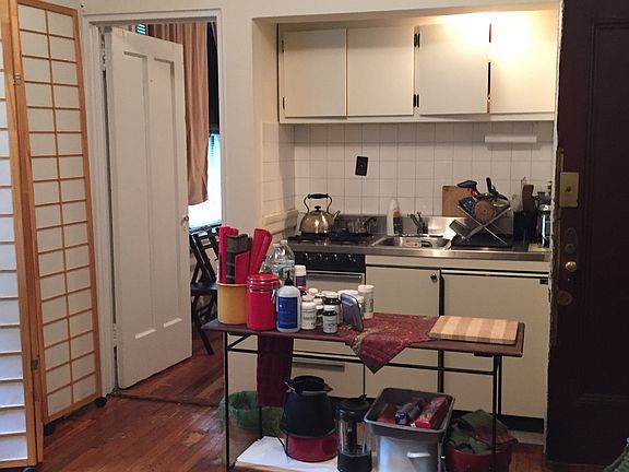 2nd image of 287 Amsterdam Ave #602