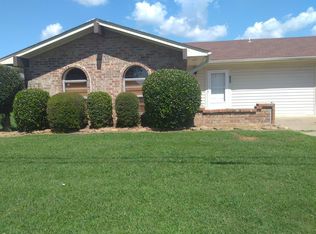 206 H St, Barling, AR 72923