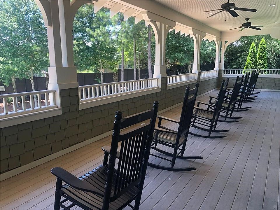 2nd image of 833 Old Greenville Hwy APT 1030