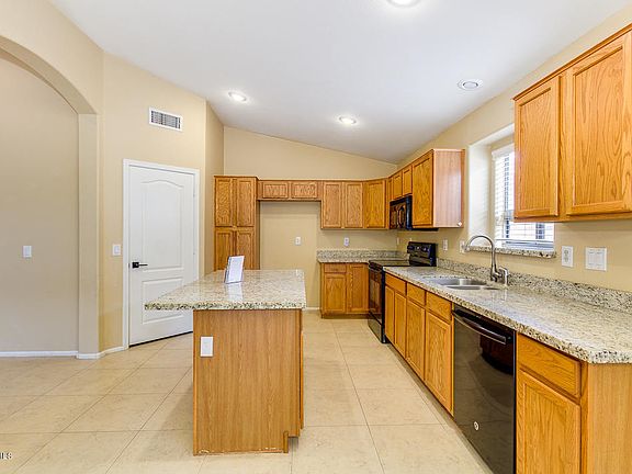 2nd image of 21133 E Camina Plata