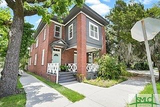 1st image of 902 E Bolton Street