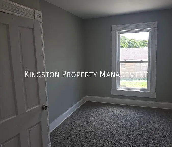 401 Lilleston Ave — Photo 9