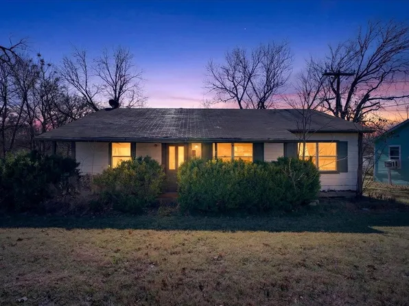 2512 Bridge St, Gatesville, TX 76528