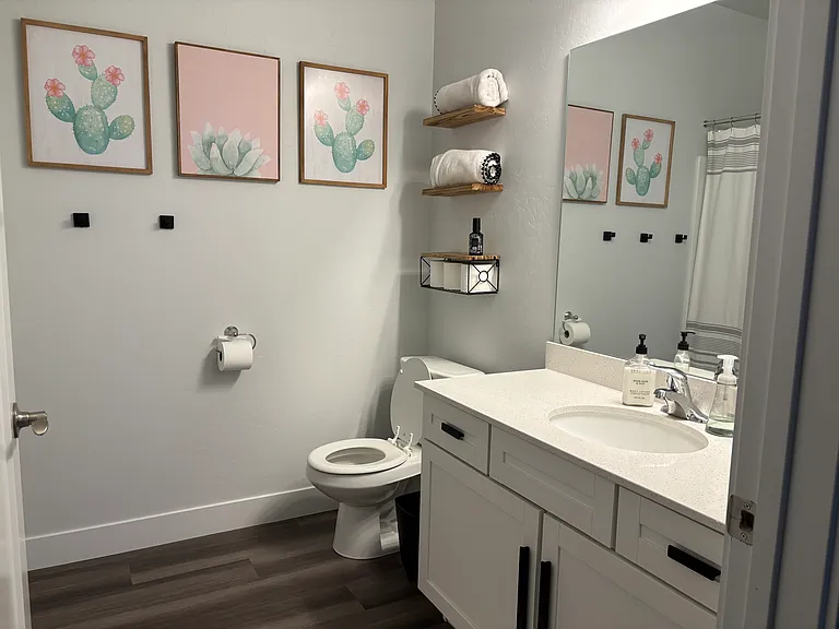 1772 N Buckeye Way #102 — Photo 4