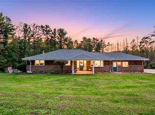3059 Creekside Rd, Indiana, PA 15701