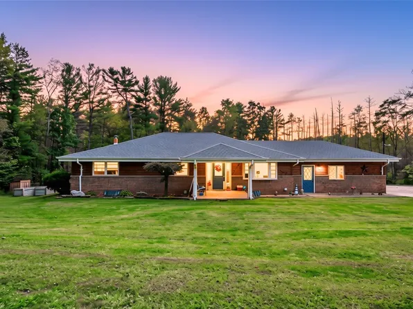3059 Creekside Rd, Indiana, PA 15701