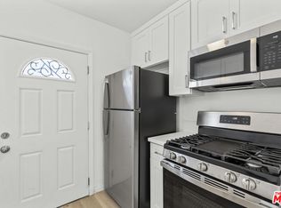 11110 Charnock Rd #11110, Los Angeles, CA 90034