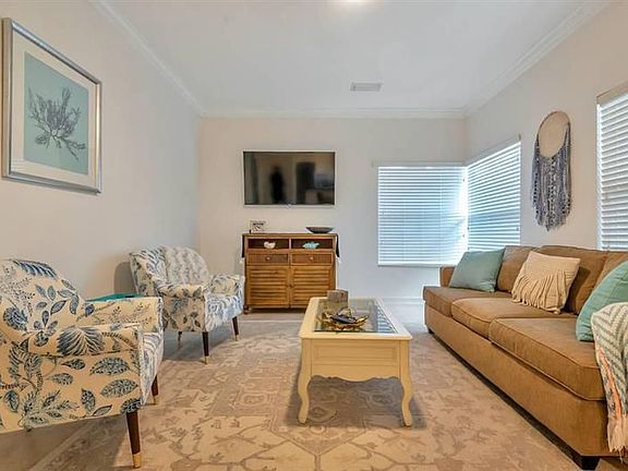 5th image of 9 Ocean Breeze APT 1