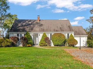 301 Joslen Blvd, Hudson, NY 12534