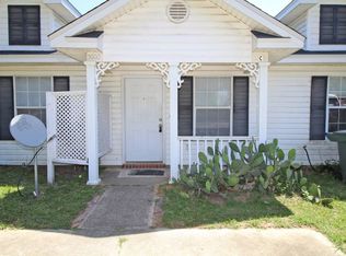 5600 W Shore Dr E APT C, Pensacola, FL 32526
