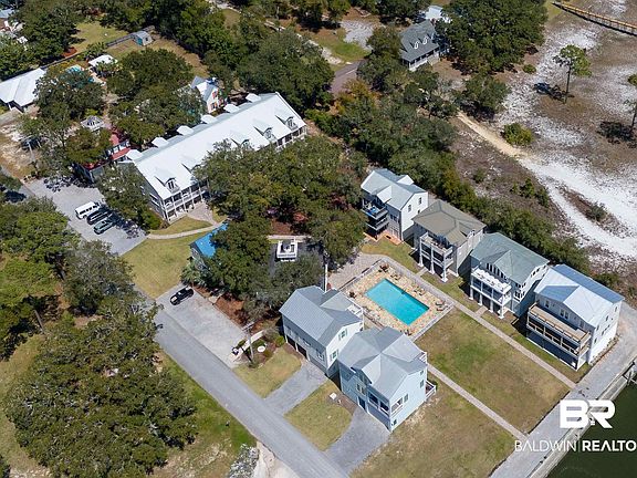 5th image of 4688 Walker Avenue