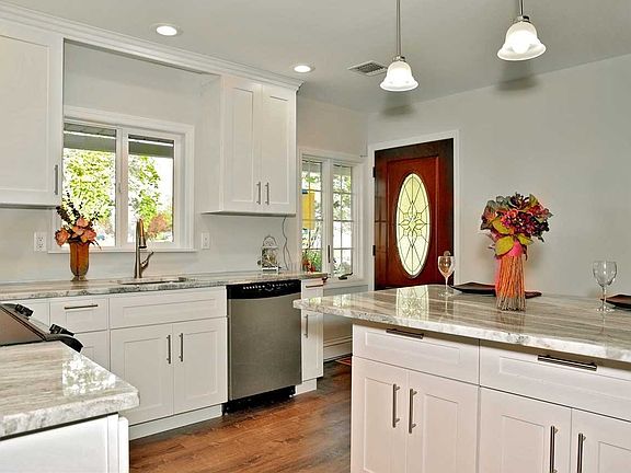 5th image of 148 Willowood Dr