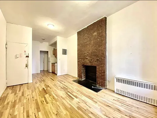 Rented by Best Apartments North Inc | media 13