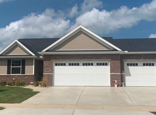 2708 Fieldstone Ct, Normal, IL 61761