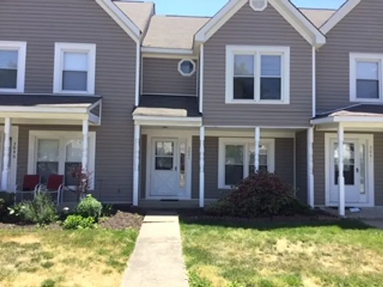 3044 Kim Dr — Photo 1