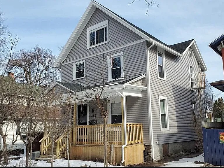 386 Broadway — Photo 1