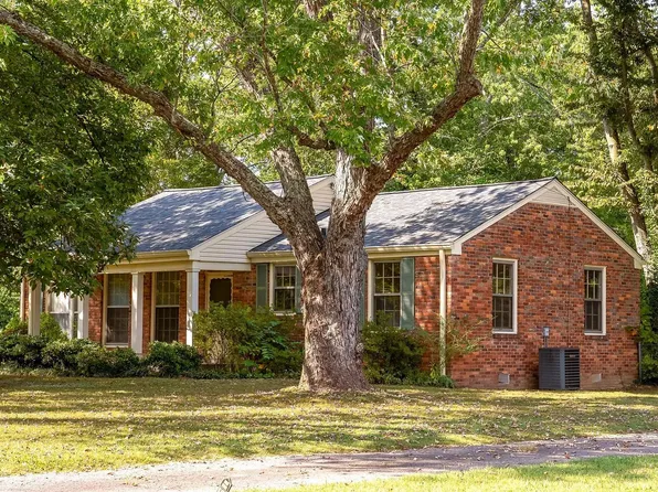 620 Crieve Rd, Nashville, TN 37220