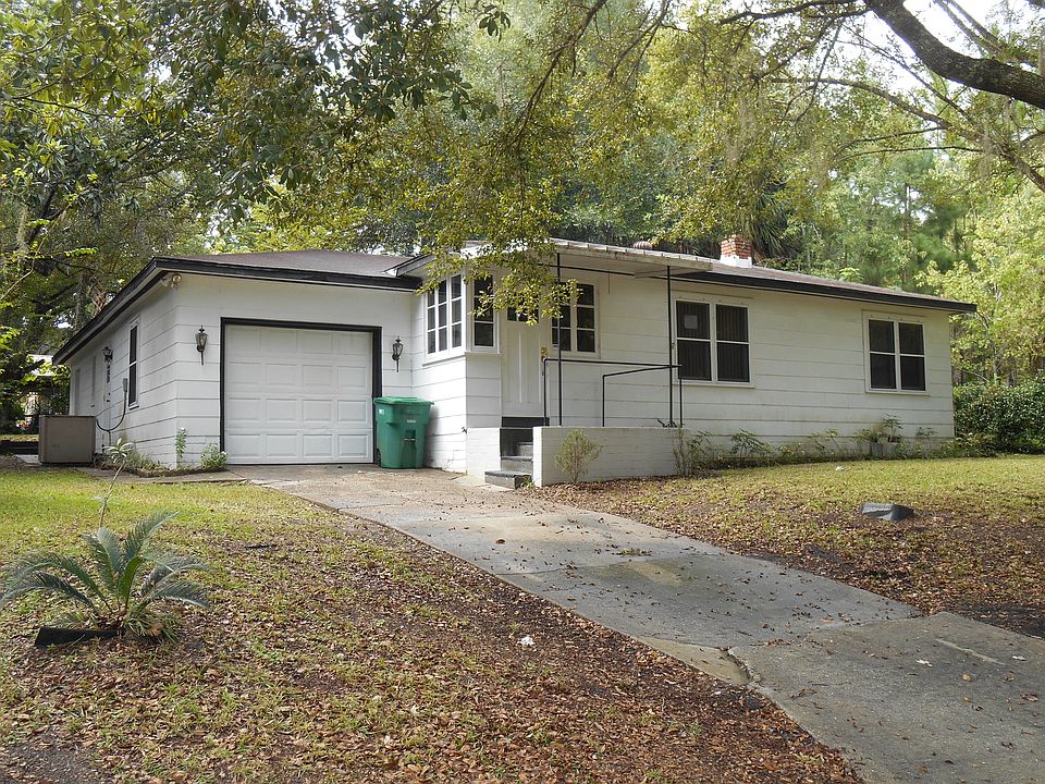 1st image of 128 S Adelle Ave