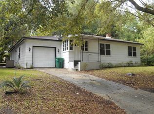 128 S Adelle Ave, Deland, FL 32720