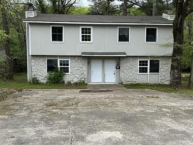 1st image of 2301 Dorchester Dr #A