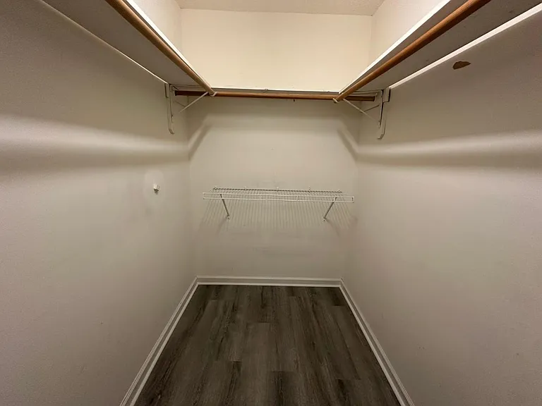 4506 Still Pines Dr — Photo 32