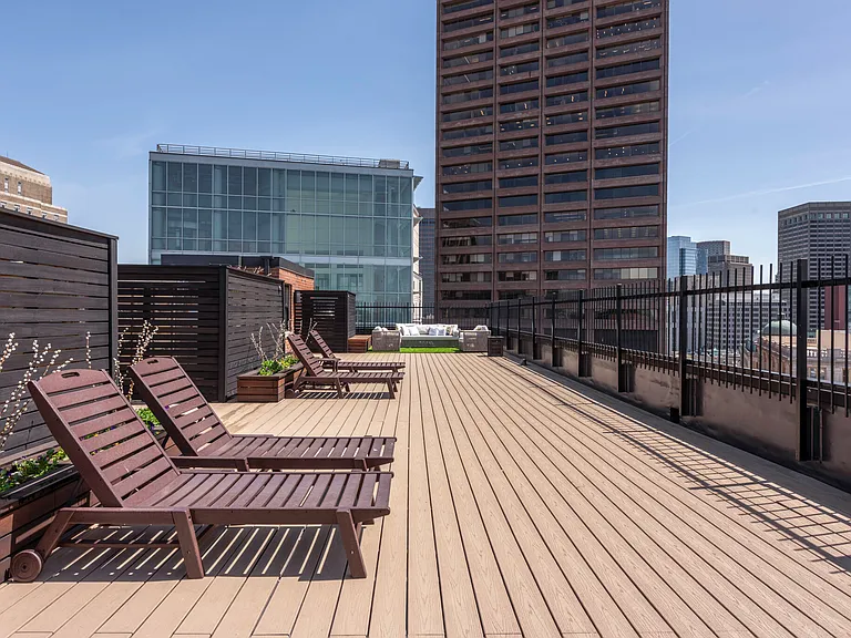130 Bowdoin St #1703 — Photo 16