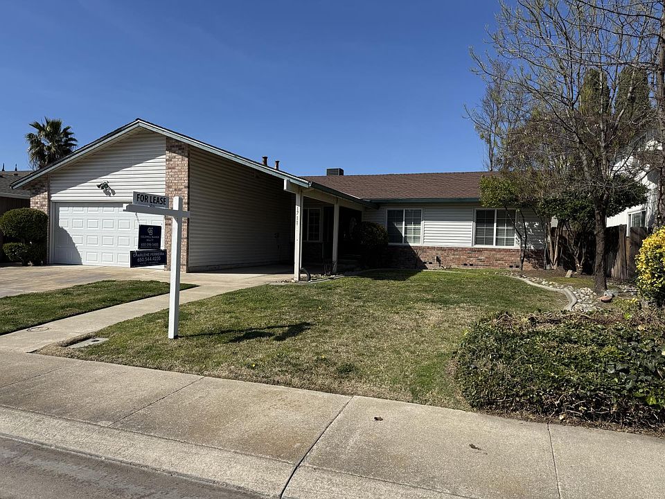 1st image of 1711 Pecos Cir