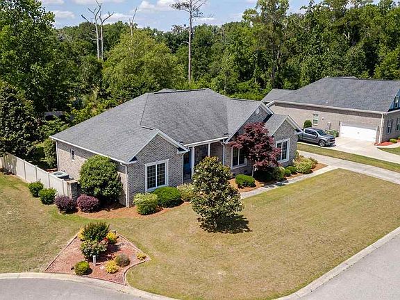 3rd image of 3161 Woodside Cir