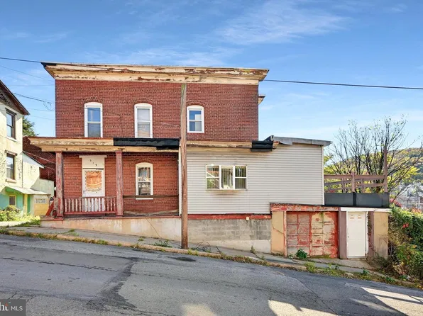 319 E Race St, Pottsville, PA 17901