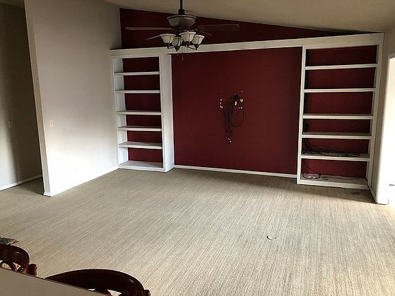 5th image of 3007 E Jackson St