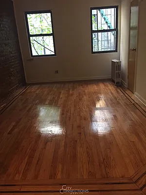 Rented by City Connections Realty | media 10