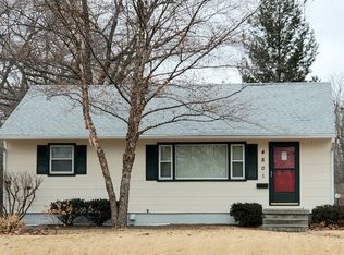 4801 Hickman Rd, Des Moines, IA 50310