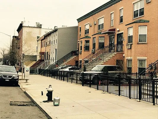 Rented by null | media 31