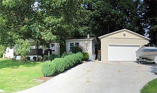 2nd image of 334 Prather Rd