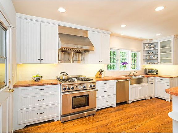 4th image of 514 N McCadden Pl