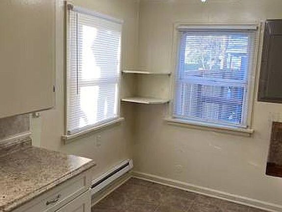 Eat in diningroom