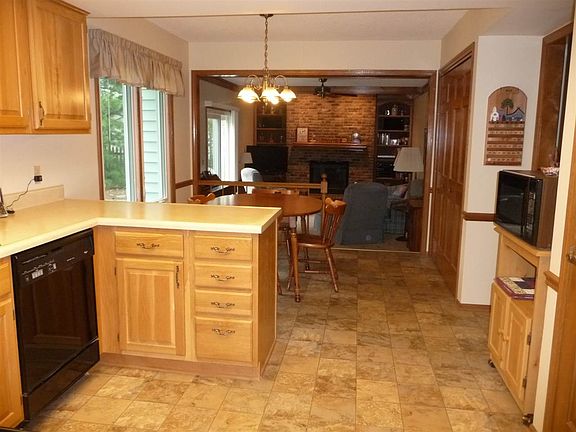 4th image of 2525 Knollridge Dr