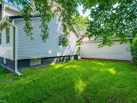 5th image of 605 Chestnut St