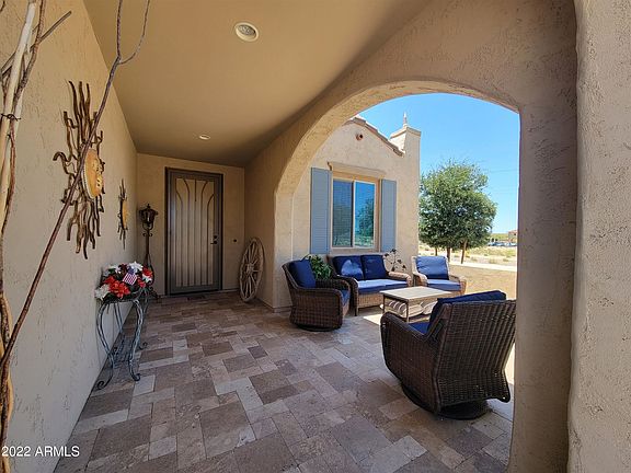 3rd image of 27493 W Irma Ln