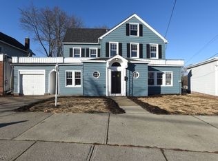 37 Main St, Netcong, NJ 07857