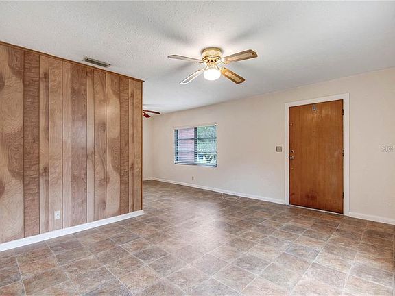 3rd image of 2521 Emma Cir