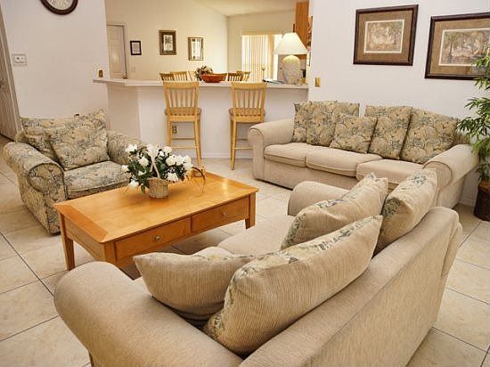 FP4P142PCD-living-area