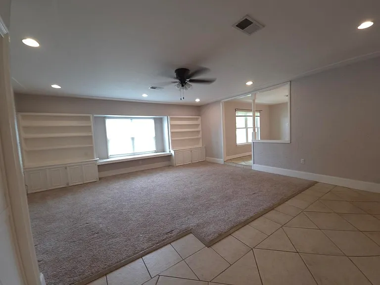 926 Pecan St — Photo 7