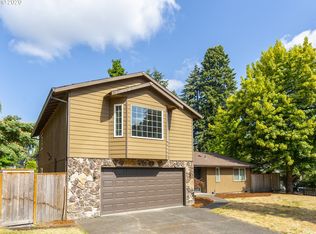 17470 SE Valley View Rd, Milwaukie, OR 97267